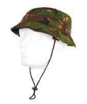 Bush hoed camouflage